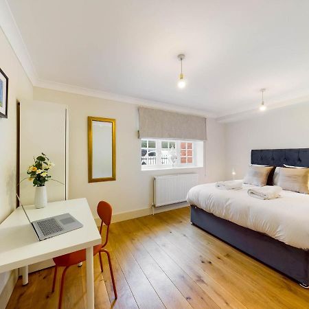 Redhill Town Centre Apartments By Livingo Dış mekan fotoğraf